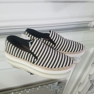 Canvas Sneakers Cream and white